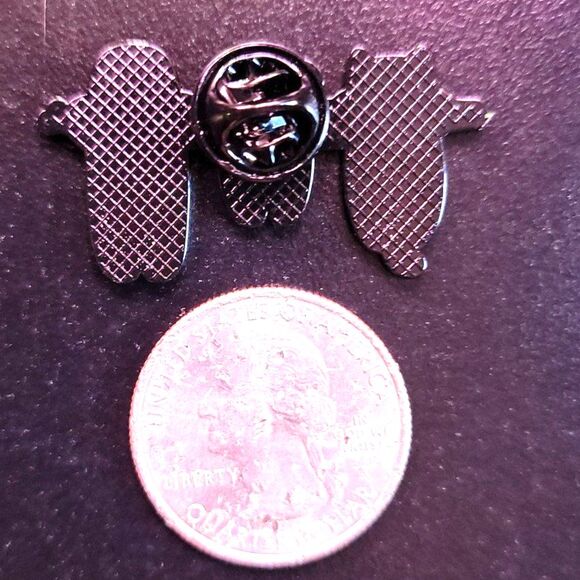 hanging cat Koala sloth enamel pin - Picture 2 of 2